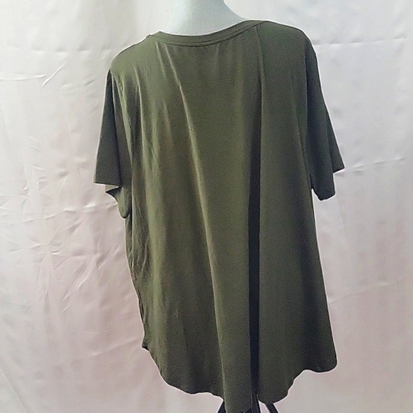 Ava & Viv Green & Pink T-Shirts with Round Neck & Loose Fit, Size: 3X - Picture 4 of 12